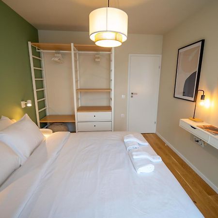 Design 1Bdr Apartment Near City Center Sofia Esterno foto