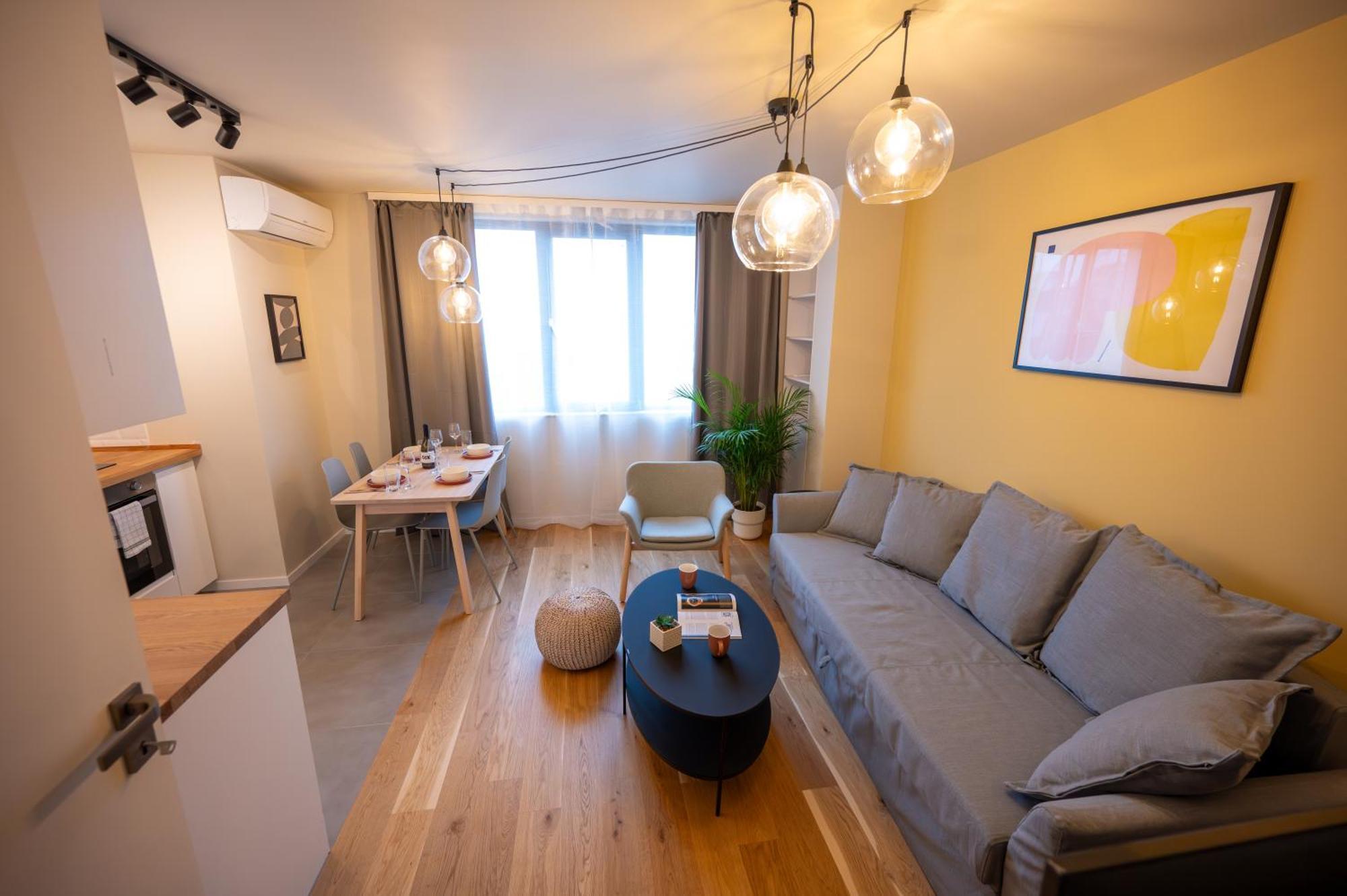Design 1Bdr Apartment Near City Center Sofia Esterno foto