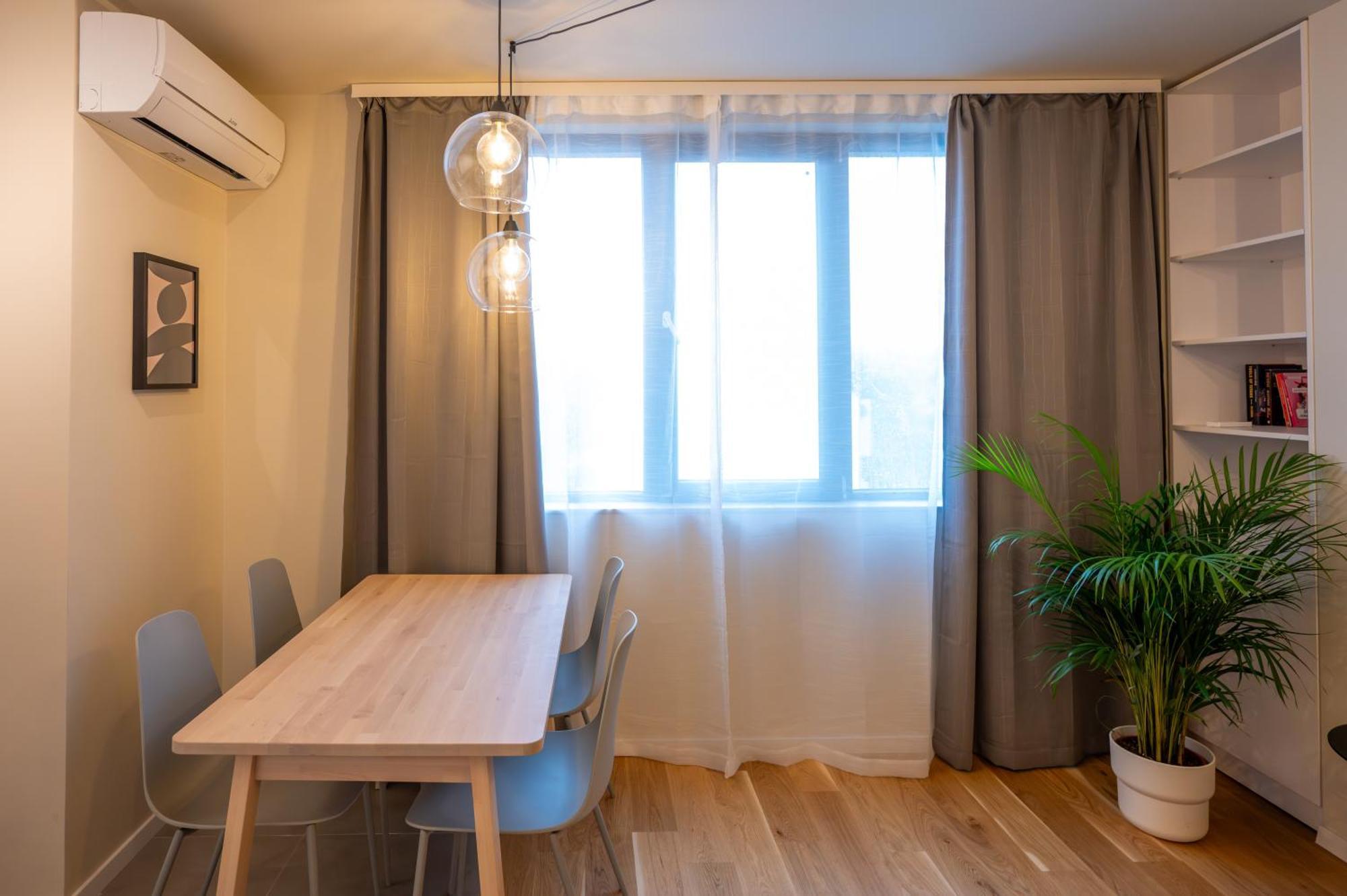 Design 1Bdr Apartment Near City Center Sofia Esterno foto