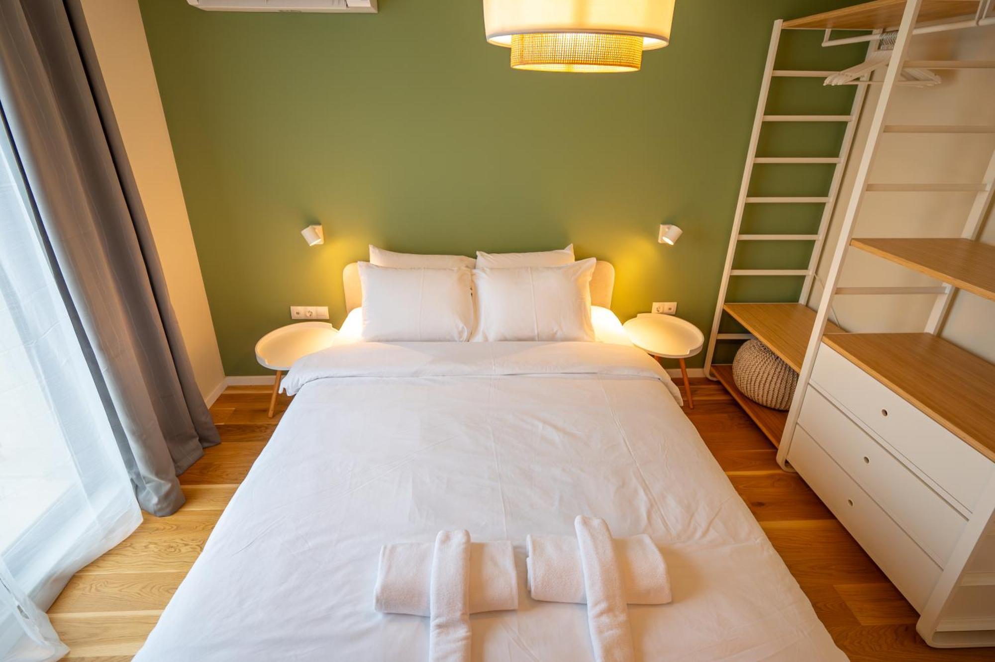 Design 1Bdr Apartment Near City Center Sofia Esterno foto