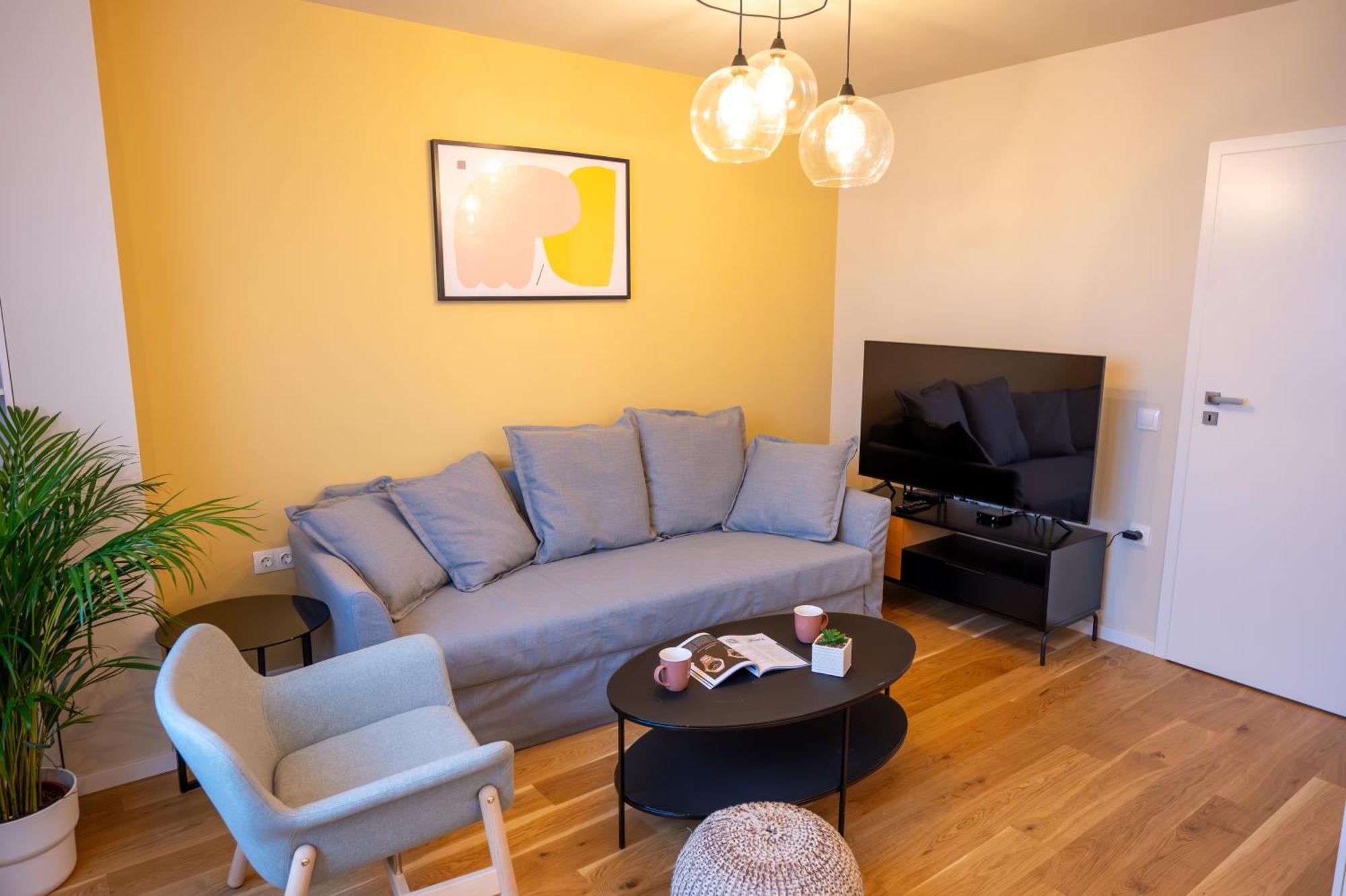 Design 1Bdr Apartment Near City Center Sofia Esterno foto